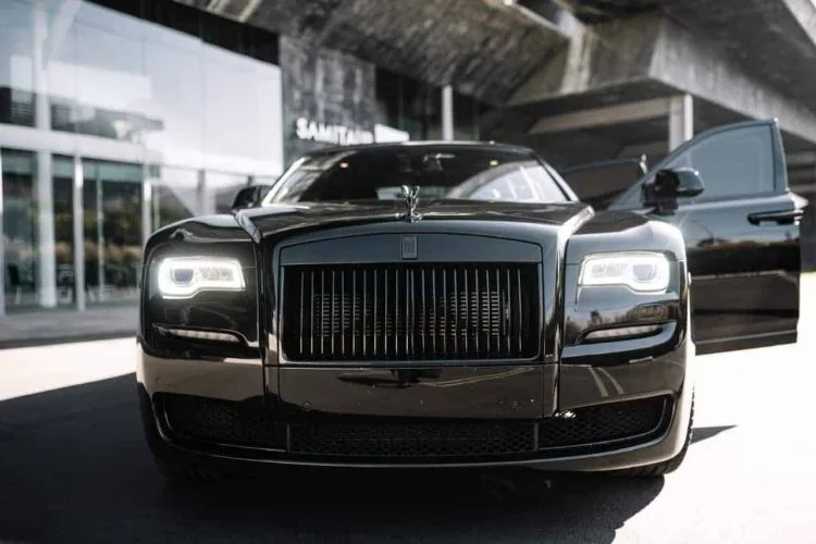 Rent a Rolls Royce Ghost in Miami