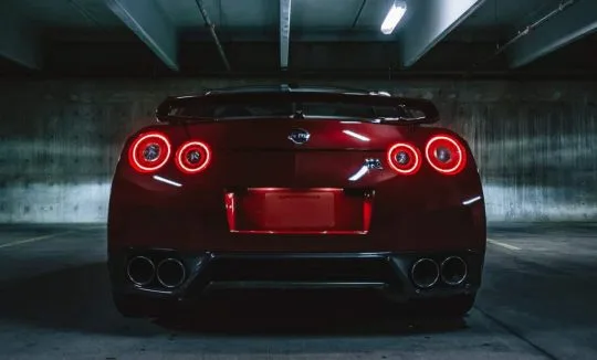 How much to rent Nissan GTR